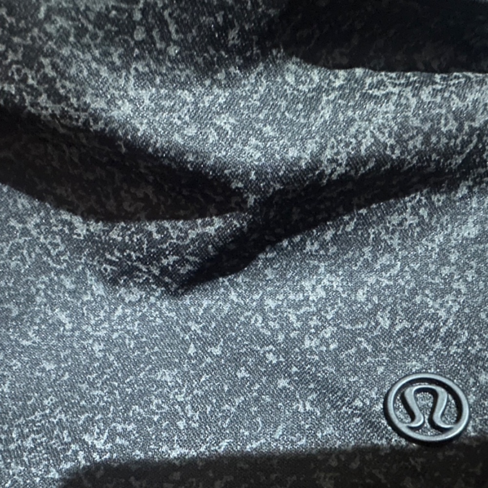 New Lululemon bag - Picture 13 of 13